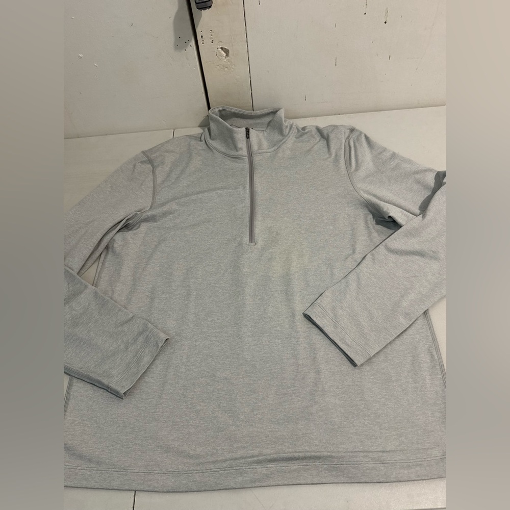 Lululemon men’s sweatshirt size large